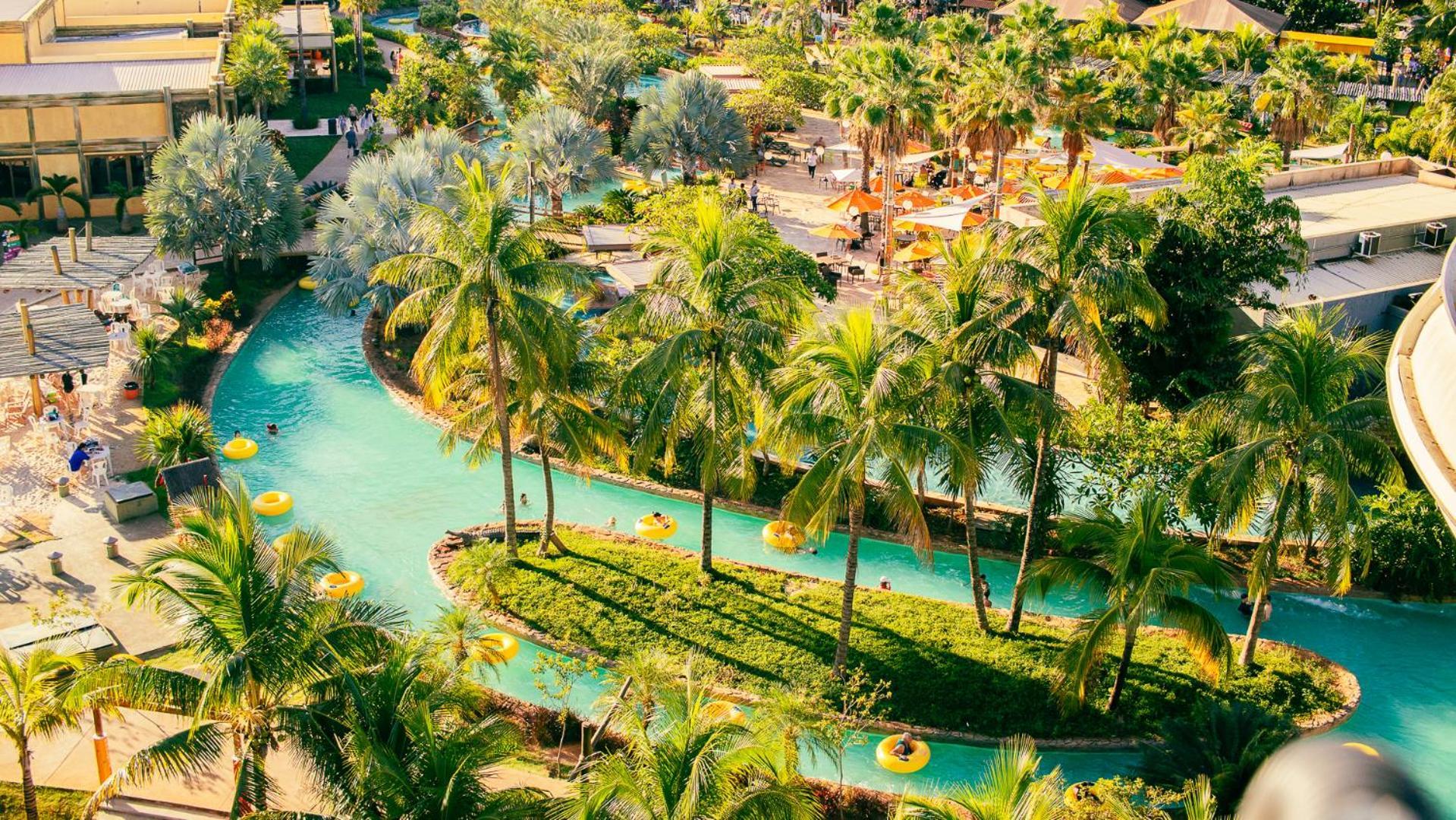 Resort Celebration By Hot