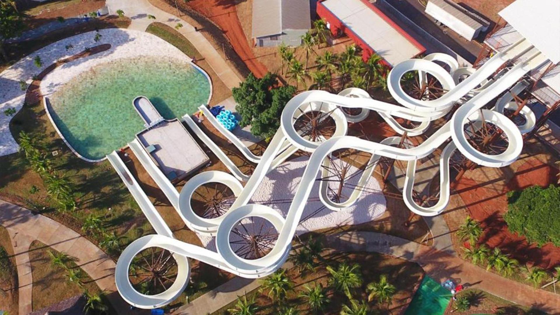 Resort Celebration By Hot 5*